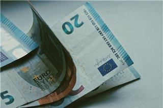 Επίδομα αδείας: Τι αλλάζει μετά την αύξηση του κατώτατου μισθού - Πότε θα καταβληθεί