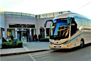 Ξεκίνησε η έξοδος των εκδρομέων: Πληρότητες 100% στα λεωφορεία για Πάτρα - Αυξημένα δρομολόγια