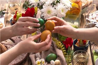 «Τσουχτερές» οι τιμές για το πασχαλινό τραπέζι - Αυξήσεις ακόμα και 40%