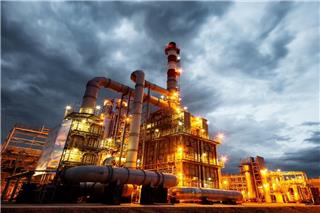 Συναγερμός από το Kατάρ: Η τιμή του πετρελαίου θα μπορούσε να φθάσει τα 150 δολάρια το βαρέλι