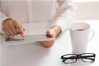 Πώς να αυξήσετε την παραγωγικότητα και την ψηφιακή άνεση χρησιμοποιώντας ένα tablet