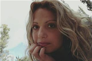 Πέθανε η τραγουδίστρια Νατάσα Μωϋσόγλου – Συγκινεί το «αντίο» της Ναταλίας Ρασούλη