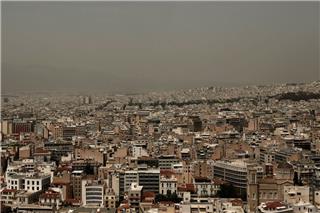 Καιρός: Από τον χιονιά στην αφρικανική σκόνη - Πότε θα ξεπεράσει ο υδράργυρος τους 30°C