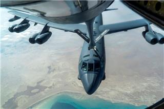 Βρετανία: Κατέφτασαν και νέα αμερικανικά βομβαρδιστικά - Σε βάση της RAF 3 Β-52 Stratofortress