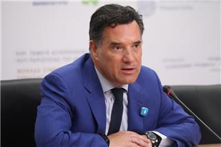 Αιχμές Αδωνι Γεωργιάδη για την κλινική όπου υπέστη ανακοπή ο Μαζωνάκης: Δεν είχε άδεια για πλασμαφαίρεση, ζήτησα έρευνα