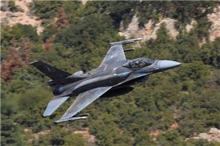 Αναγκαστική προσγείωση για F-16 στο αεροδρόμιο της Ζακύνθου