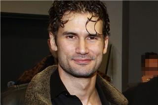 Ερωτευμένος ο Αναστάσης Ροϊλός: Ποια είναι η γνωστή ηθοποιός που διατηρεί σχέση εδώ και 2 χρόνια