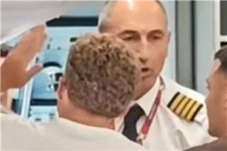 Μύκονος: Νεαροί έκαναν άνω κάτω πτήση και την καθυστέρησαν πάνω από 3 ώρες