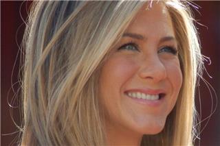 5 διάσημοι που βίωσαν τον πιο άδοξο χωρισμό μέσω ενός γραπτού μηνύματος