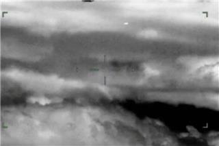 Αρχεία UFO: Αθόρυβα τριγωνικά σκάφη 152 μέτρων και μεταλλική σφαίρα με ανθρώπινο σώμα στα νέα αποχαρακτηρισμένα έγγραφα