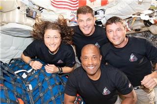 Αντιμέτωποι με θερμοκρασία 3.000°C οι αστροναύτες που επιστρέφουν από τη Σελήνη στη Γη