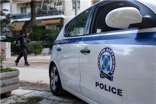 Σοκ στην Τρίπολη: Νεκρή αστυνομικός μετά από πυροβολισμό μέσα στο σπίτι της