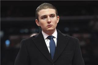 «Ο Μπάρον μου έσωσε τη ζωή»: Ο γιος του Τραμπ είδε έναν αθλητή πολεμικών τεχνών να χτυπά γυναίκα και σήμανε συναγερμό