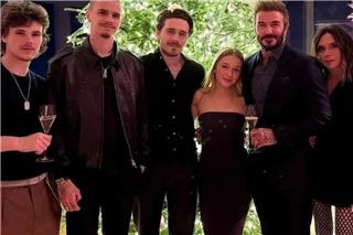 Μπέκαμ: Η οικογένεια προσπαθεί να τα βρει με τον Μπρούκλιν