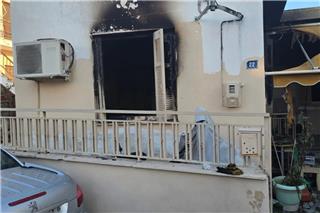 Πώς έγινε η τραγωδία με τις δύο νεκρές στον Βόλο: Συγκλονιστική μαρτυρία, «είδα άνθρωπο να φλέγεται στην αυλή»