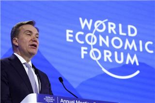 Παραίτηθηκε ο πρόεδρος του Παγκόσμιου Οικονομικού Φόρουμ Μπέρνκε Μπρέντε λόγω των αρχείων Επστάιν