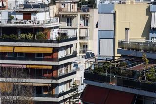 2.300 σπίτια θα φτιαχτούν σε στρατόπεδα - Πότε ξεκινούν οι «Νταντάδες της γειτονιάς»