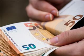 Ποιοι πληρώνονται από τις 8 έως 12 Ιουνίου – Αναλυτικά τα ποσά από e-ΕΦΚΑ και ΔΥΠΑ