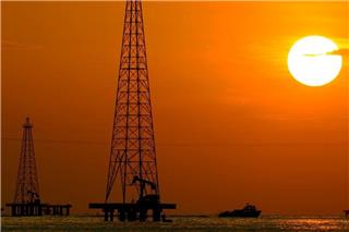 Τι θα γίνει με τον «μαύρο χρυσό» της Βενεζουέλας - Ο ρόλος των αμερικανικών πετρελαϊκών κολοσσών