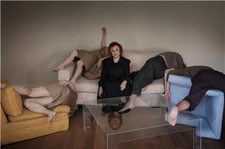 «Διάδρομος» - H νέα παράσταση χορού της Μαρκέλλας Μανωλιάδη στη ΦΙΑΤ