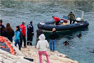 Πηγάδι του Διαβόλου: Τα τρία σενάρια για την τραγωδία με τον 34χρονο δύτη στη Βουλιαγμένη