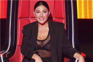 Έλενα Παπαρίζου: «Αμάν πια!» on air στο The Voice ‑ Το μήνυμα στους Έλληνες άνδρες
