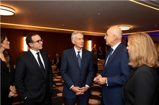 Δείπνο Θοδωρή Κυριακού για τους δωρητές του Τηλεμαραθωνίου ΑΝΤ1, με τον Sir Tony Blair