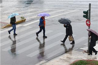 Καιρός: Ολική αλλαγή από Κυριακή – Διαδοχικές κακοκαιρίες προ των πυλών