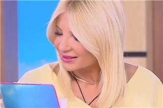 Η Φαίη Σκορδά επιβεβαίωσε on air ότι παντρεύεται