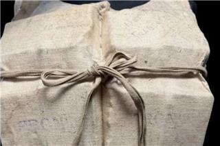 Τιτανικός: Σωσίβιο επιζώντα βγαίνει σε δημοπρασία - Η αξία του μπορεί να ξεπεράσει τις 500.000 ευρώ