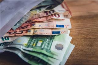 Voucher «ανάσα» για το καλοκαίρι: Όλα τα pass και οι επιδοτήσεις που μπορούν να σου πληρώσουν διακοπές το 2026