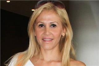 Αννα Φλωρινιώτη: Η νέα ζωή μετά τον θάνατο του πατέρα της – «Εργάζομαι πλέον σε κομμωτήριο»