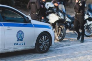 Ιωάννινα: Συνελήφθησαν δύο ανήλικες που έδειξαν πλαστές ταυτότητες για να αγοράσουν αλκοόλ