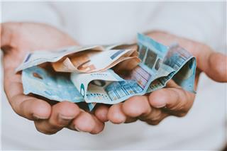 Χάνεις χρήματα αν δεν το κάνεις! 27.000 δεν δήλωσαν ΙΒΑΝ για την επιστροφή ενοικίου