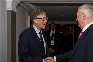 Bill Gates : Τα τρια επαγγέλματα που δεν θα χάσουν τη δουλειά τους από την ΑΙ