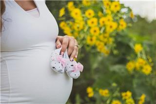 Γυναίκα γέννησε δίδυμα με διαφορετικούς πατέρες - Η σπάνια περίπτωση που κατέγραψαν επιστήμονες