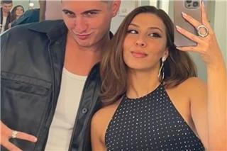 O Good Job Nicky με τη σύντροφό του στο πάρτι για τη Eurovision