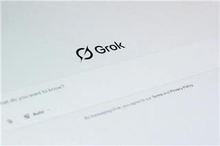 Το X επιτρέπει ακόμη την ανάρτηση σεξουαλικού περιεχομένου που δημιουργείται με το Grok AI