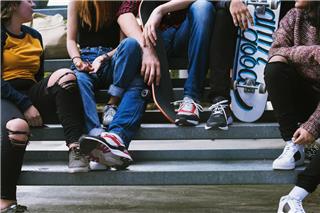 Έφηβοι και κατάθλιψη: Η απλή συνήθεια που μειώνει τον κίνδυνο κατά 41%