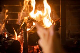 Ενα... τζάκι στο YouTube έβγαλε πάνω από 1 εκατ. δολάρια