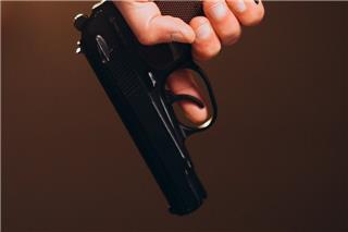 Πυροβολισμοί σε ψητοπωλείο στον Αγιο Δημήτριο: Συνελήφθη ο πατέρας του ιδιοκτήτη