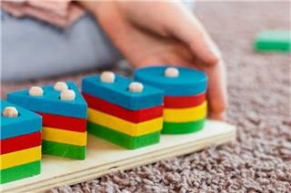 Βόλος: Δύο βρεφοκόμοι στο αυτόφωρο - Πατέρας κατέθεσε μήνυση για τραυματισμό του 3χρονου παιδιού του