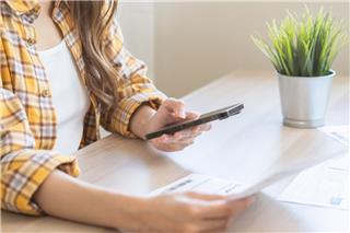 Αλλάζει το timologio της ΑΑΔΕ: Διαθέσιμη από αύριο νέα έκδοση της εφαρμογής