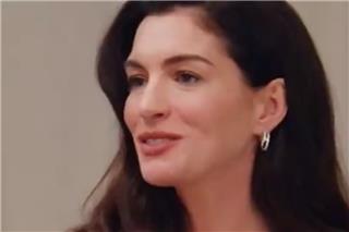 Αντιδράσεις στο ίντερνετ με το «Ινσαλάχ» της Αν Χάθαγουεϊ: Δεν περίμενα να το πει αυτό