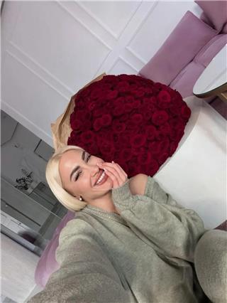 Ιωάννα Τούνη: Στο αεροδρόμιο με τον Δημήτρη Σπυριδωνίδη – «Πρώτη φορά μου κανονίζουν ταξίδι που δεν ξέρω πού πηγαίνω»