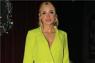 Η Τούνη στο ίδιο μαγαζί με τον άνθρωπο που καταδικάστηκε για το revenge ρorn