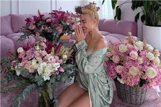 Χειροπέδες στην Ιωάννα Τούνη: Στο Α.Τ. Θεσσαλονίκης μετά από μήνυση για συκοφαντική δυσφήμηση