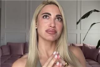 Η Ιωάννα Τούνη βουρκωμένη – «Ξεπλήρωσα το δάνειο της μαμάς μου για το σπίτι»