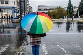 Κακοκαιρία: Ποια ώρα αναμένεται να πέσει βροχή ενός μήνα στην Αττική