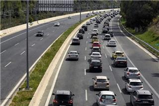 Σημειωτόν από τον Ισθμό μέχρι την Κινέτα η επιστροφή των εκδρομέων του Πάσχα - Δείτε live πού υπάρχουν τα μεγαλύτερα προβλήματα